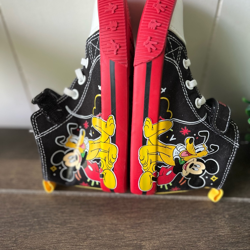 Disney Mickey Mouse Pluto Black Red Yellow Toddler Hi Top Sneakers Zips Size 10 - Picture 9 of 9